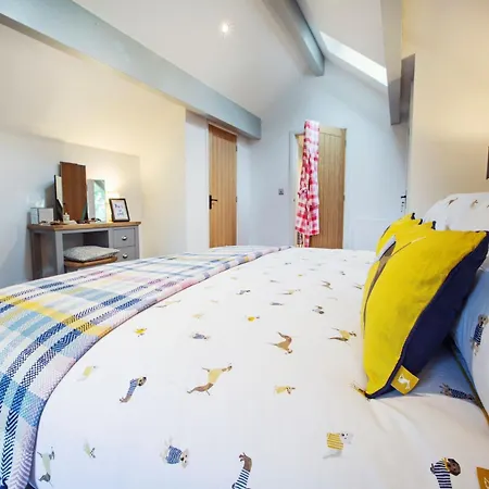 3 Bed In Otley Oc-77577