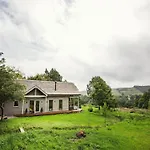 3 Bed In Otley Oc-77577 Holiday home *