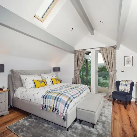 3 Bed In Harrogate 77577 Semesterbostad