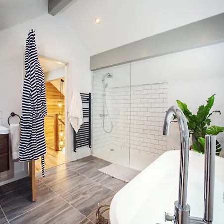 Lodge 3 Bed In Otley Oc-77577